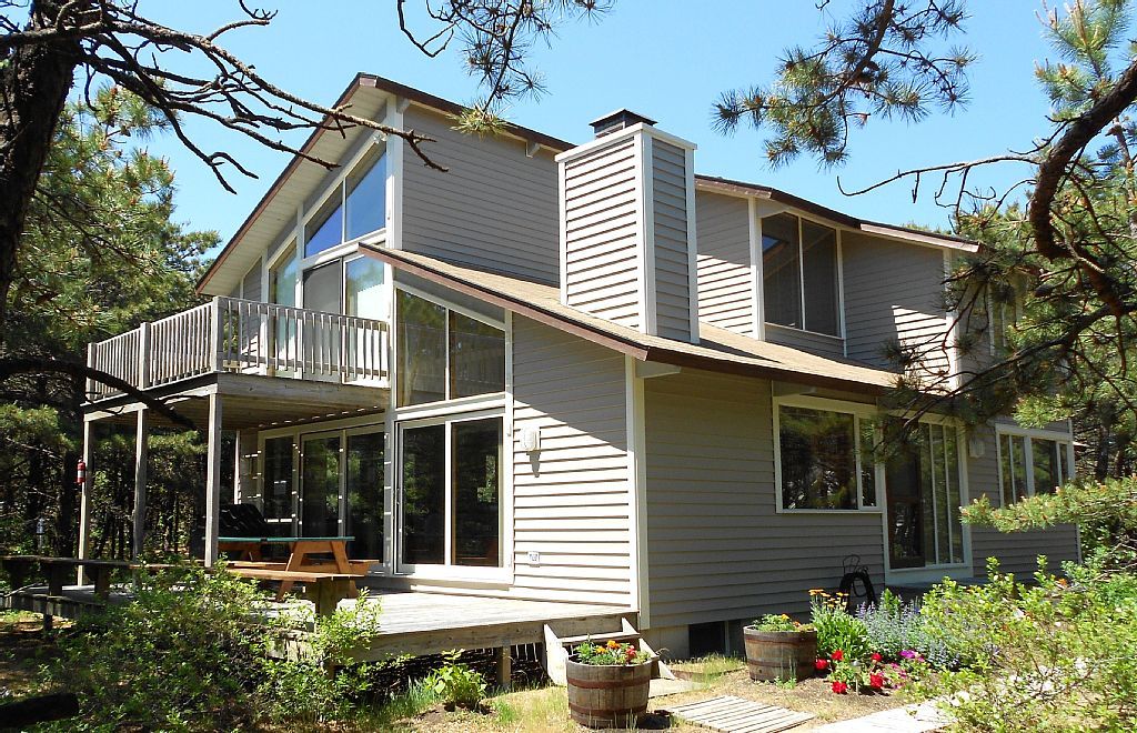 35 5th Street, Lt. Island, Wellfleet Robert Paul Properties