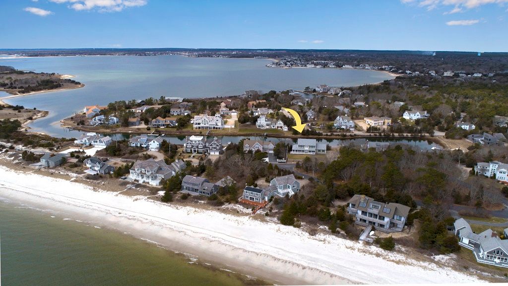 341 Great Island Road, W. Yarmouth Robert Paul Properties