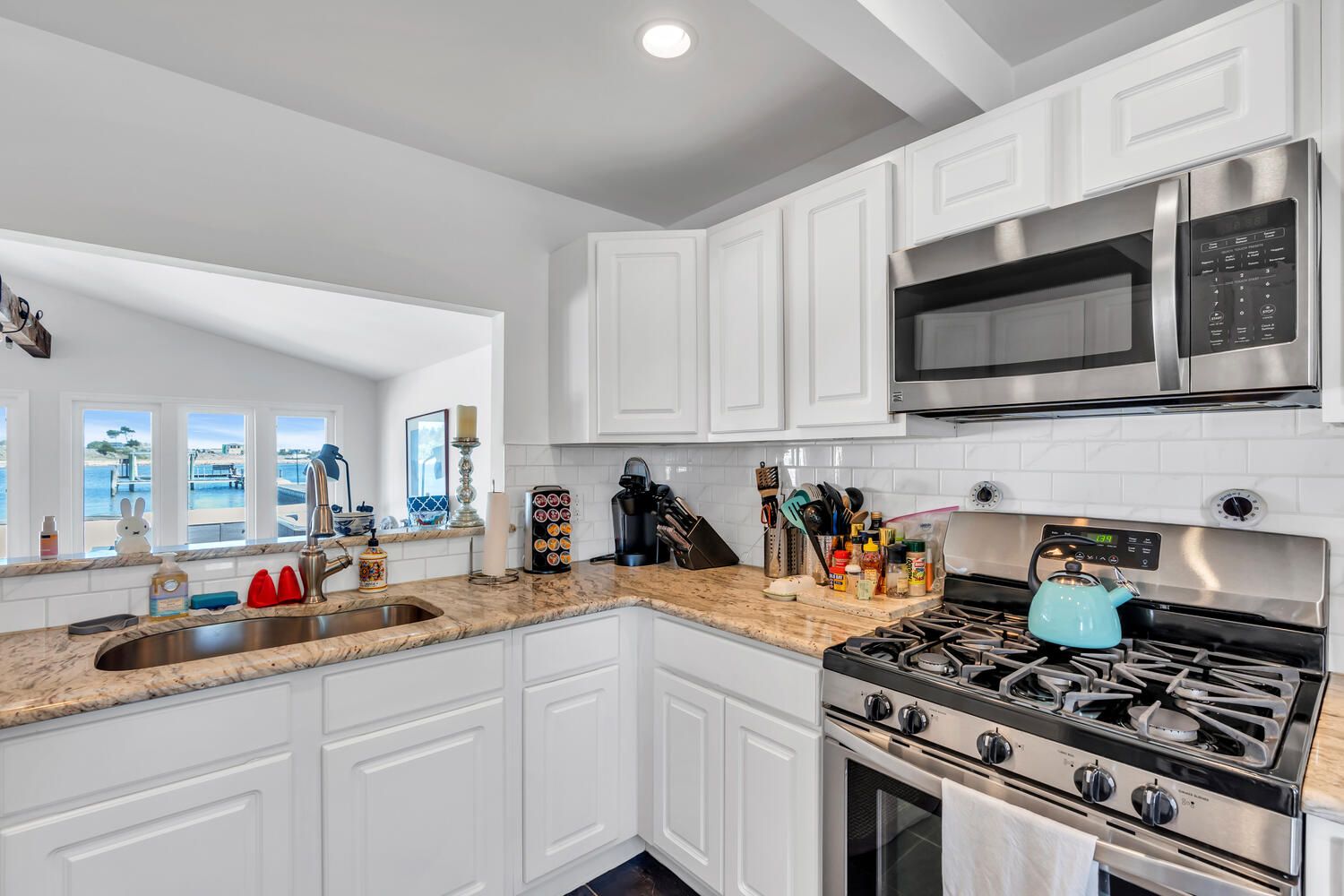 その他 Neighborhood x SRL PS-CART 405 Sunset Drive South | Arthur Rue Agency