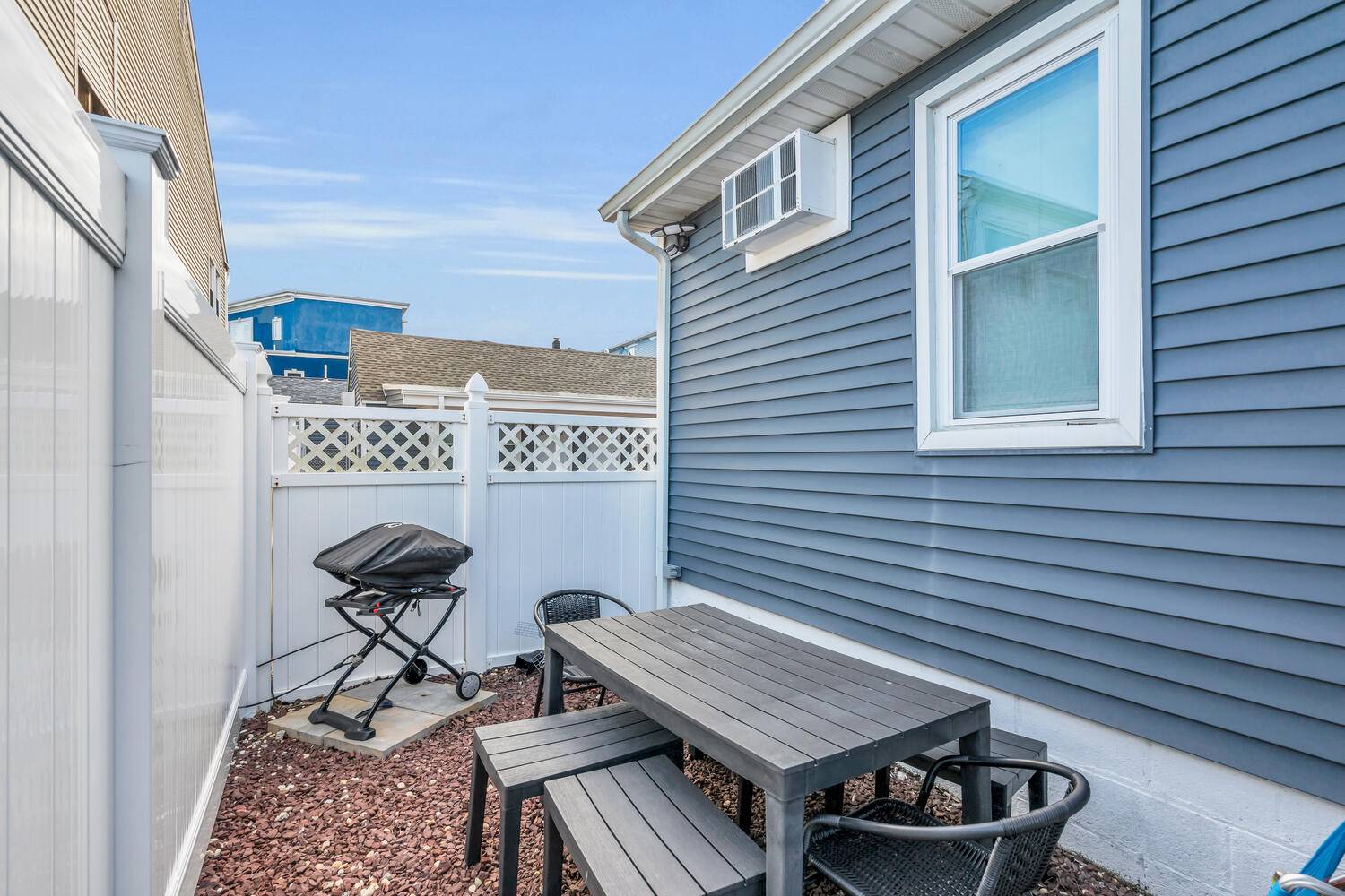 Seaside Cottage Arthur Rue Agency