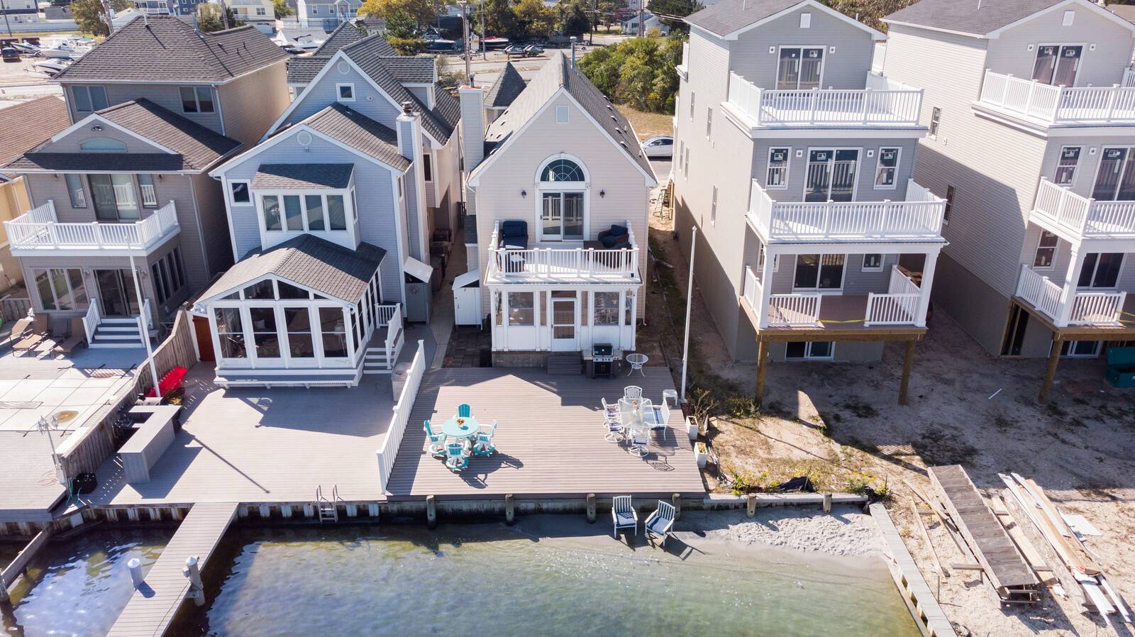 116 Sunset Drive North Arthur Rue Agency