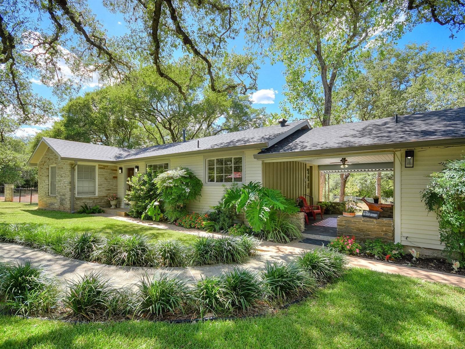 THE AUTHENTIC WESTLAKE ESTATE ARRIVE Luxury Vacation Management