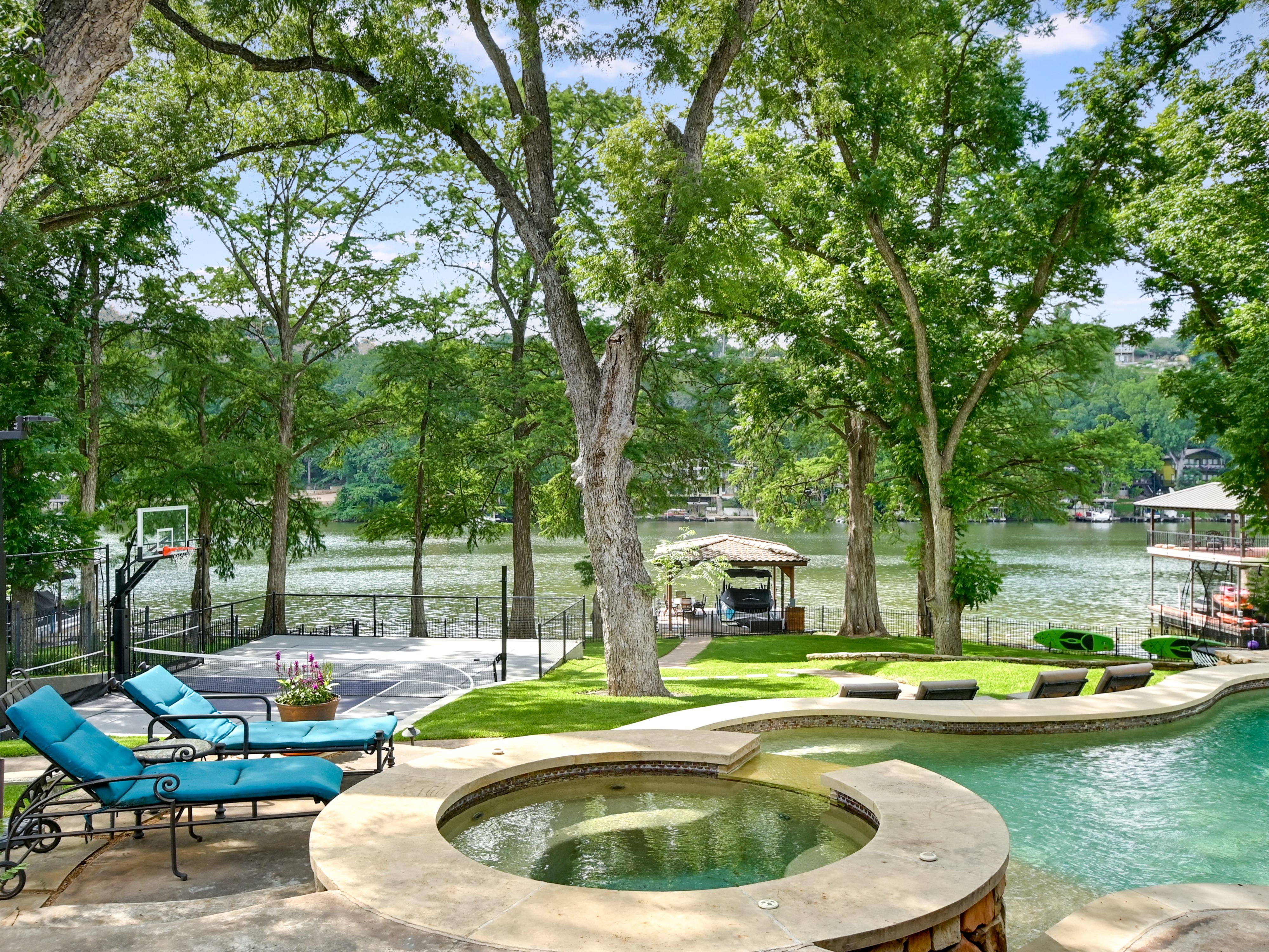 Above Austin Casa Tranquility on Lake Austin Above Vacation Residences