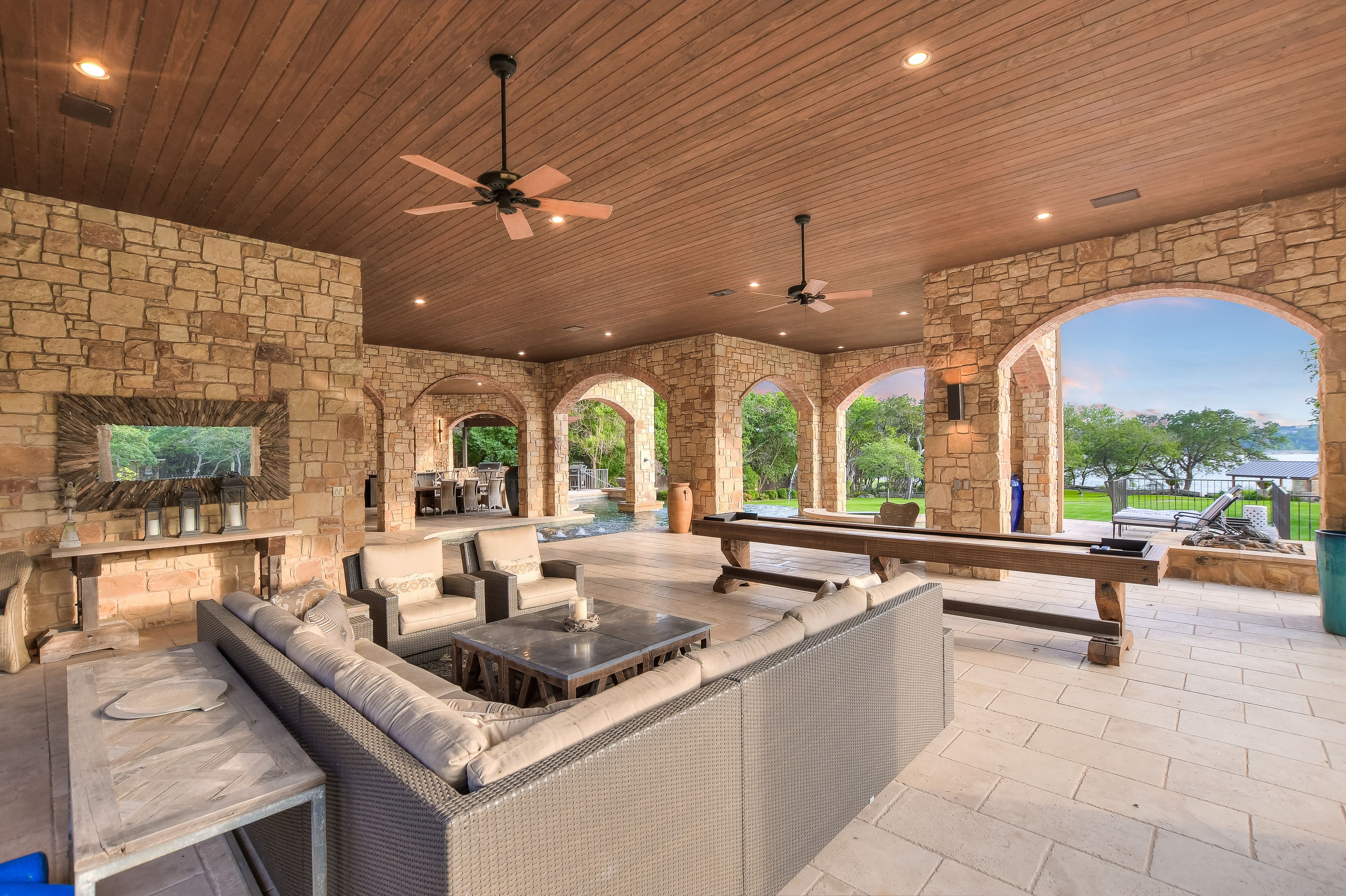 THE ABOVE AUSTIN SUNSET POINT ESTATE ON LAKE TRAVIS | Above Vacation  Residences