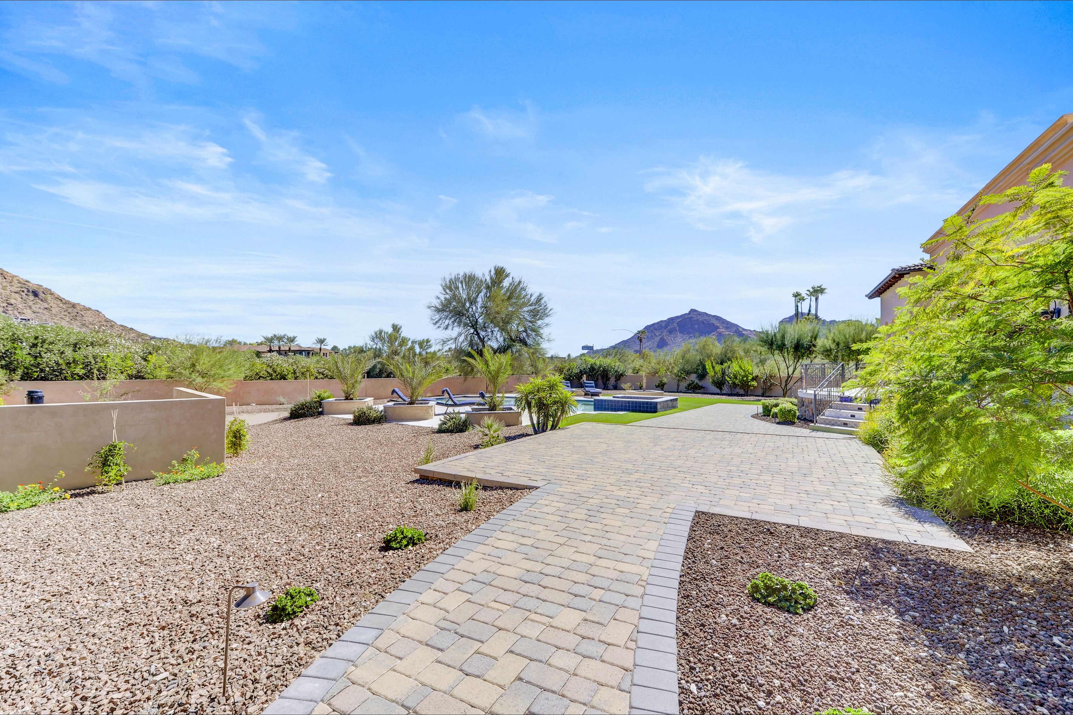 Above Paradise Valley Mountain View Above Vacation Residences