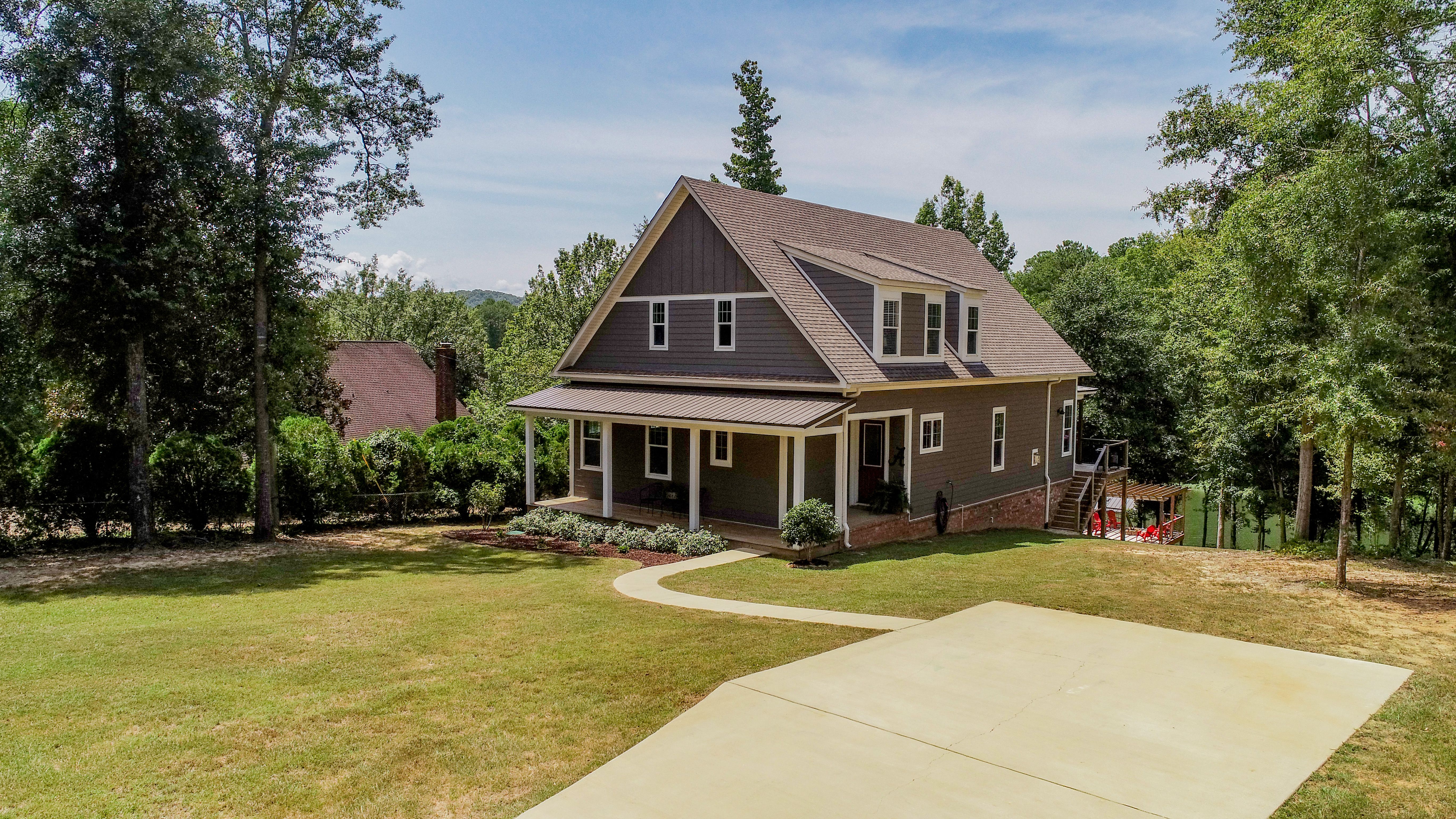 Water Oaks Lake House | Bama Bed And Breakfast