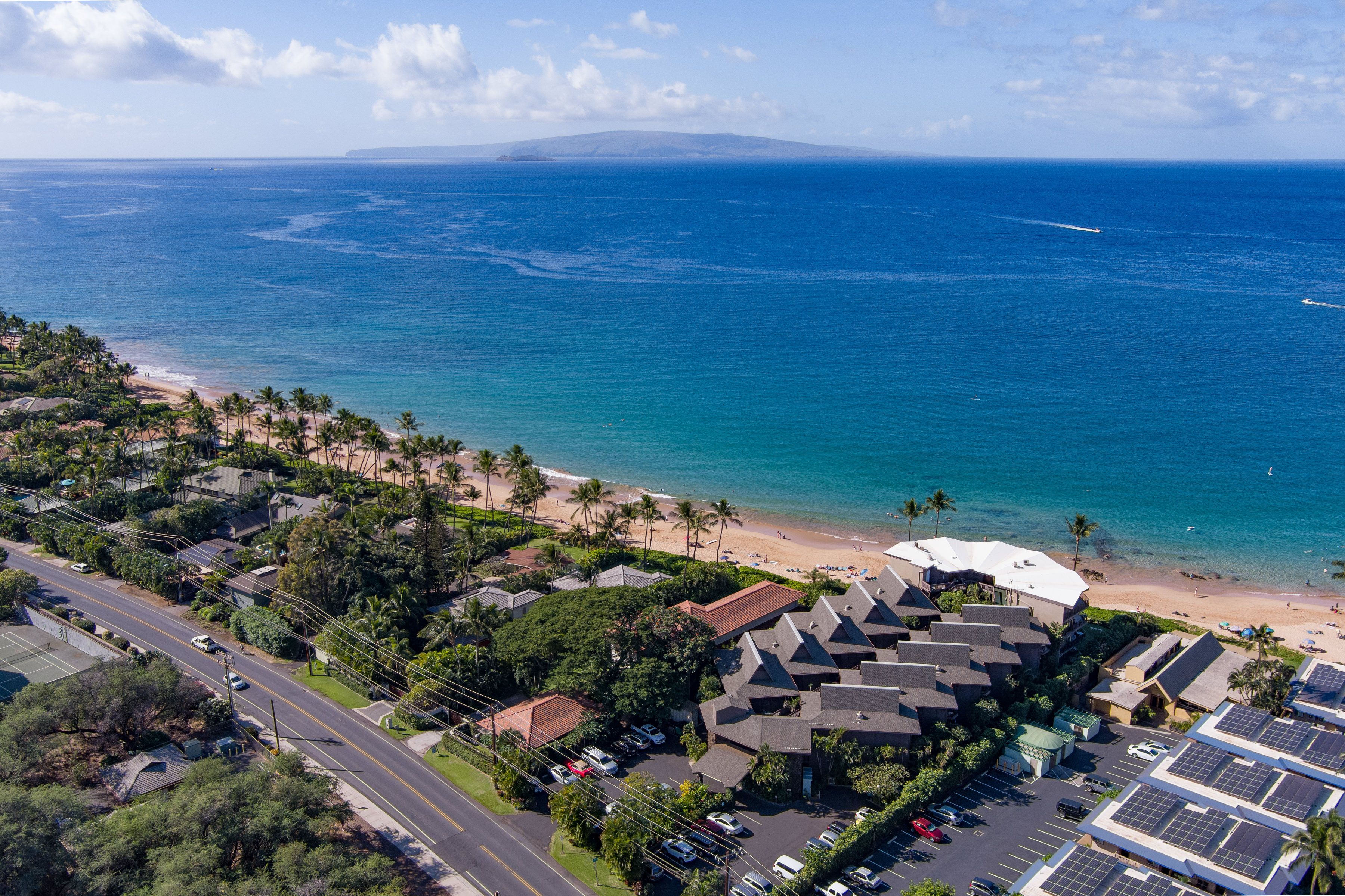 Hale Hui Kai 104 Hale Hui Kai Condominiums by Bello Realty, Inc.