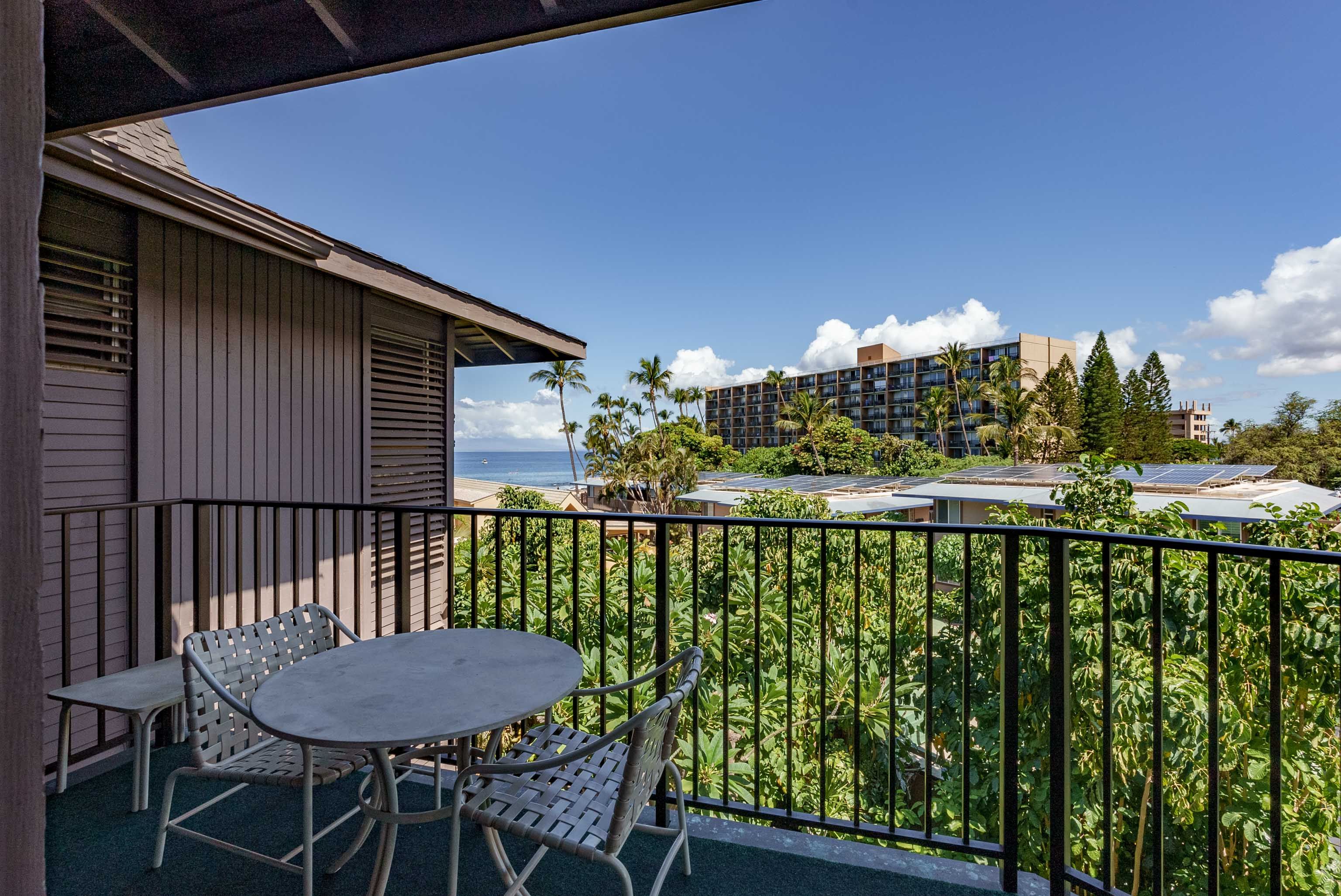 Hale Hui Kai #303 | Bello Realty, Inc Vacation Rental