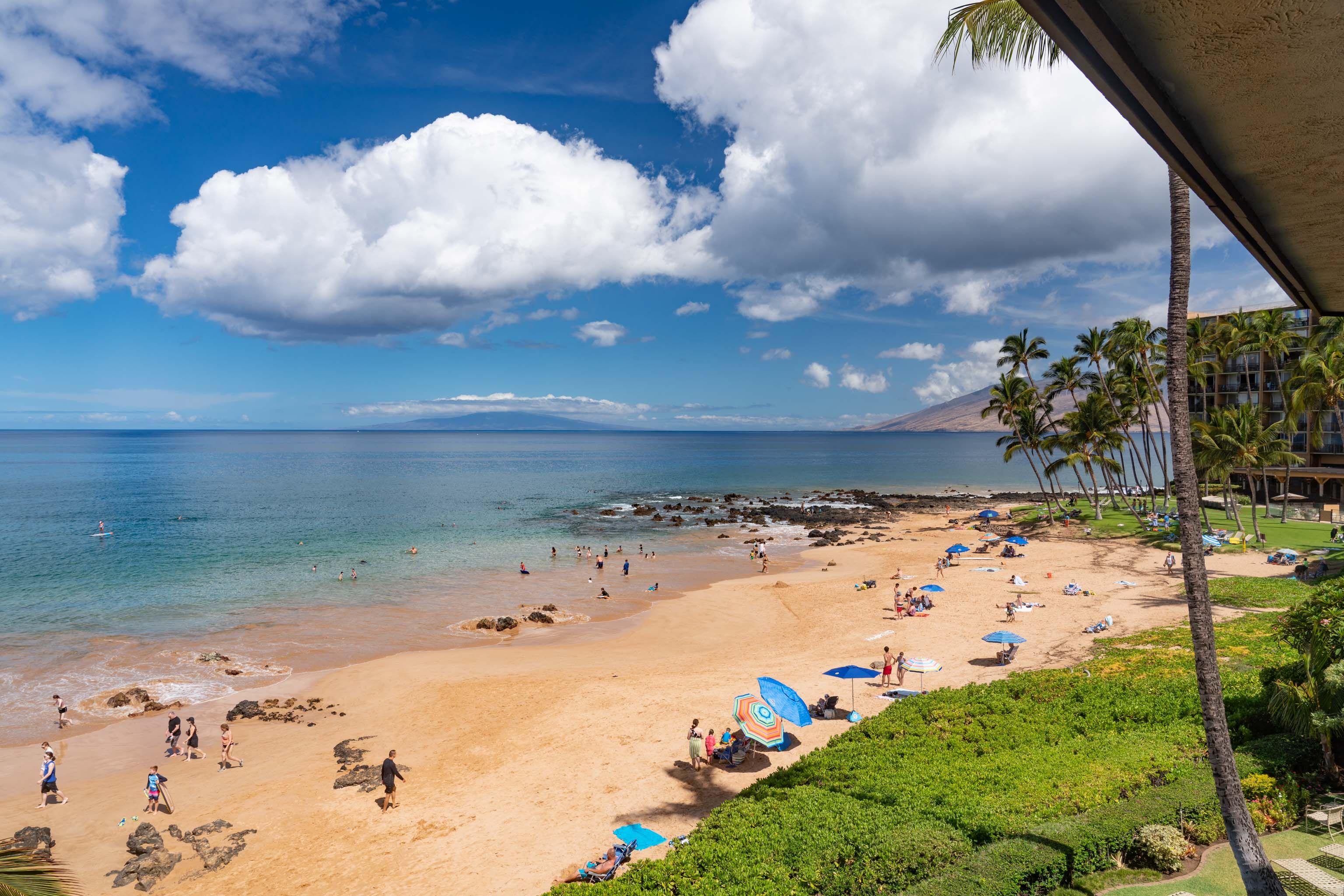 Hale Hui Kai 311 Hale Hui Kai Condominiums by Bello Realty, Inc.