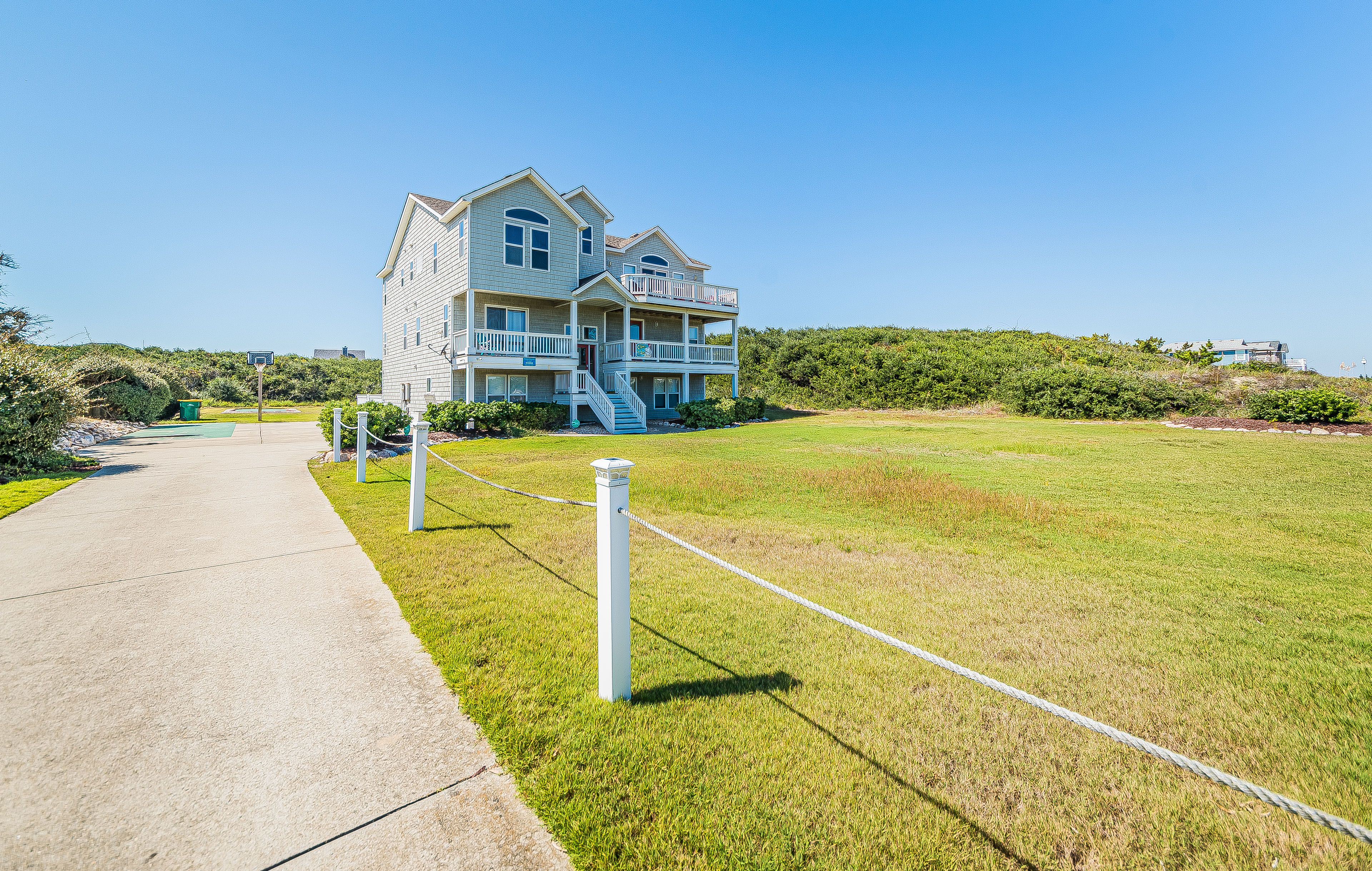 Clam I Am | Semi-Oceanfront OBX Vacation Rental