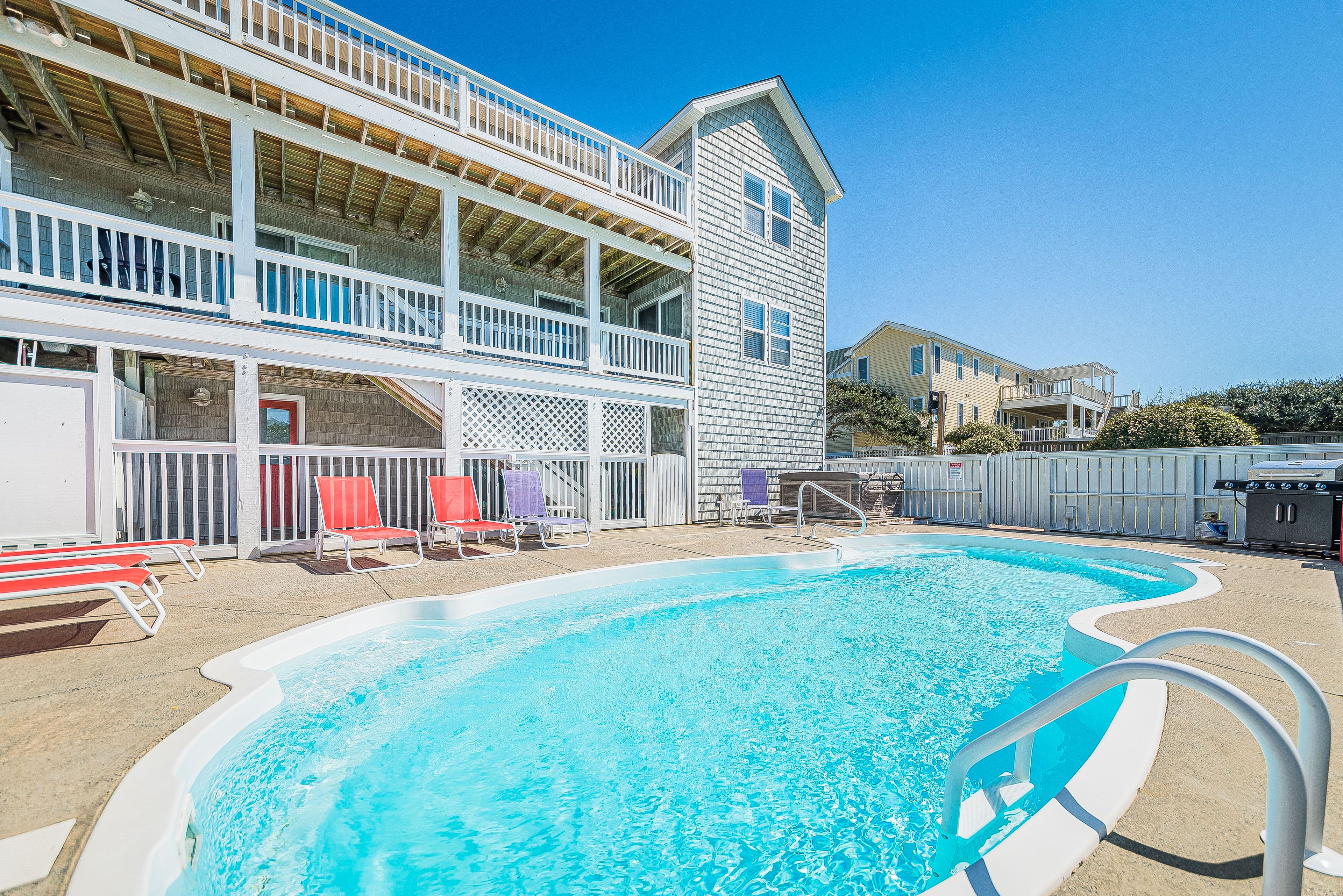 Clam I Am | Semi-Oceanfront OBX Vacation Rental