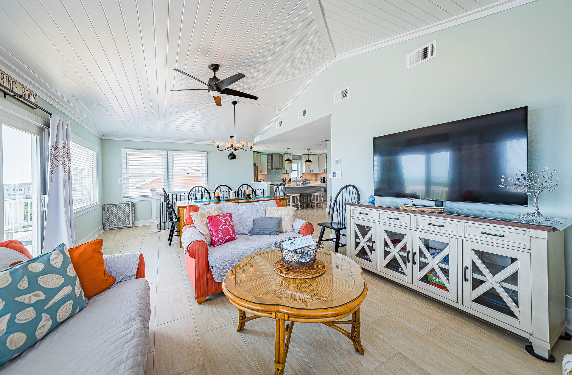 Book Milo's Waves Oceanside OBX Vacation Rental