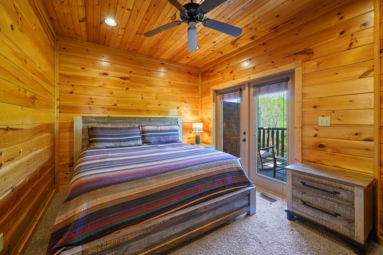 King Bedroom with Deck Access King Bedroom with Deck Access