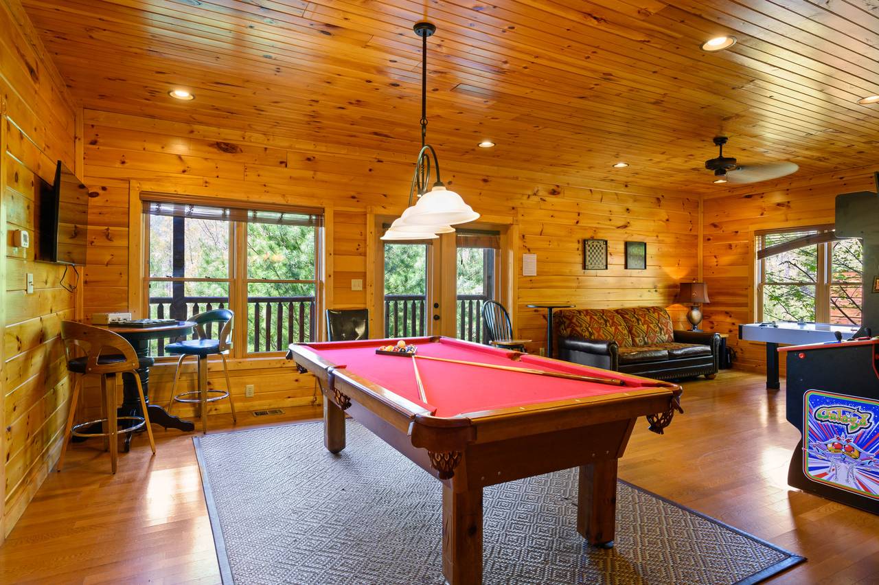 Game Room Game Room