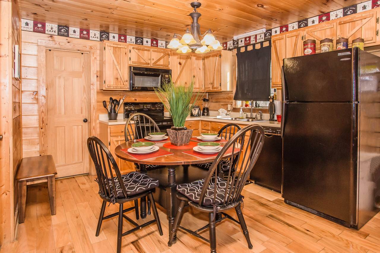 A fully equipped kitchen for preparing your favorite meals A fully equipped kitchen for preparing your favorite meals