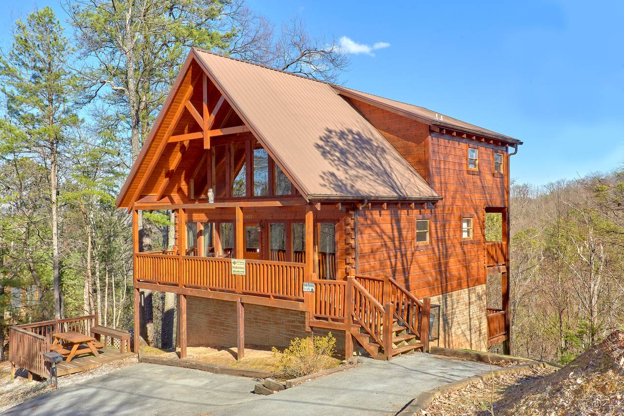 Welcome to Smoky Mountain Serenity Welcome to Smoky Mountain Serenity