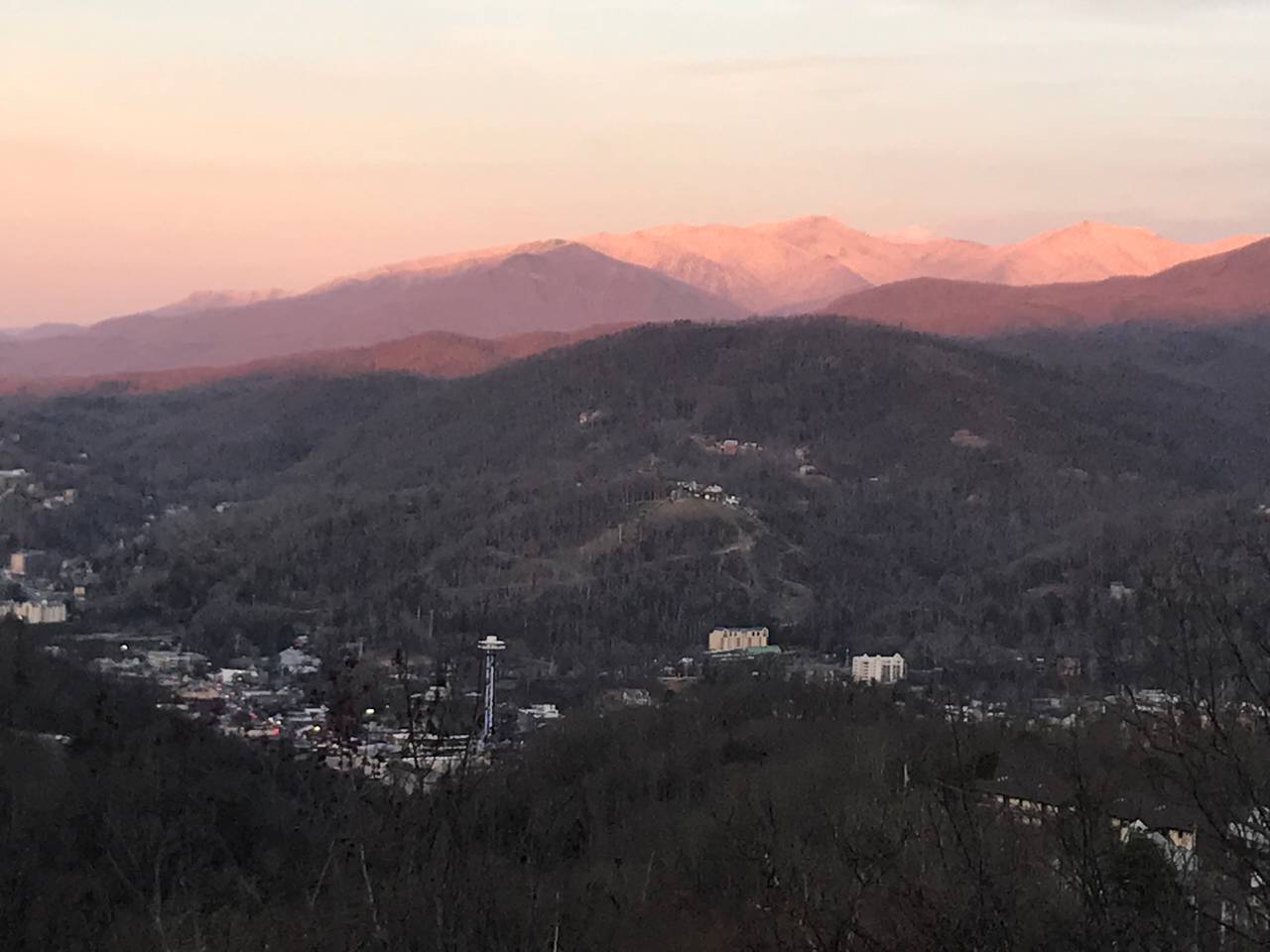 <span class="name">Welcome to the Smoky Mountains</span> <span class="name">Welcome to the Smoky Mountains</span>