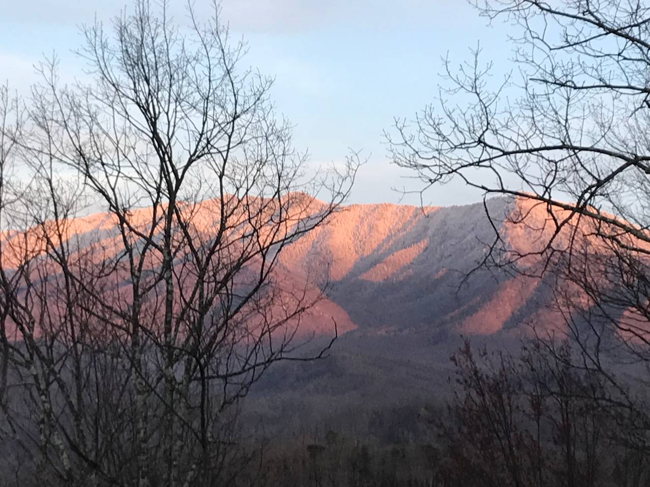 <span class="name">Snow capped Smoky Mountains</span> <span class="name">Snow capped Smoky Mountains</span>