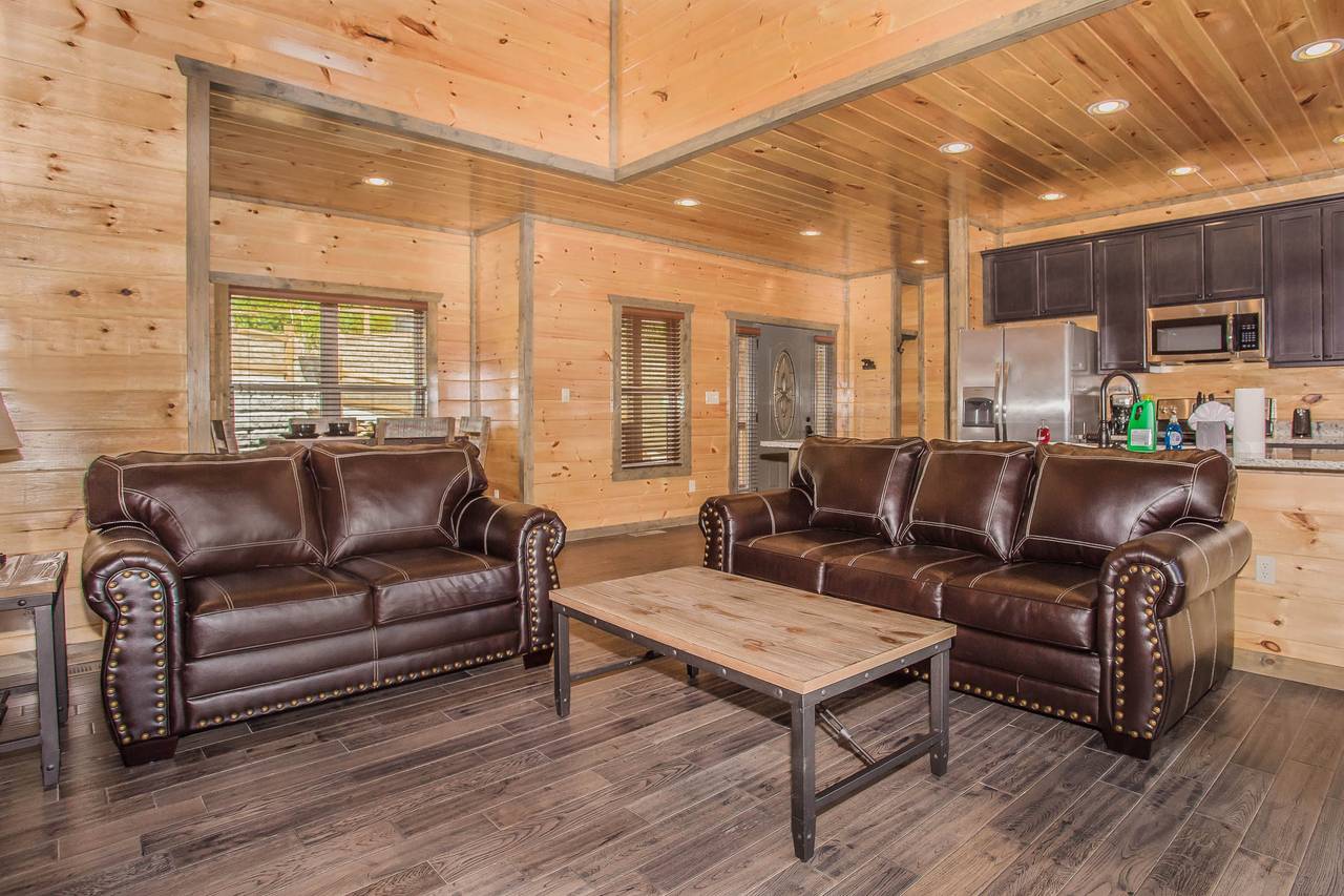<span class="name">Main level living room with queen sleeper sofa.</span> <span class="name">Main level living room with queen sleeper sofa.</span>