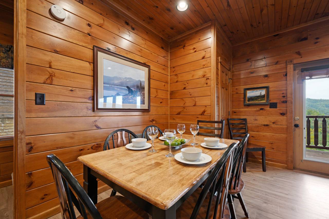 Dining Area with table and chairs Dining Area with table and chairs