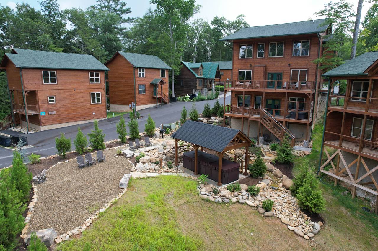 Exterior Exterior