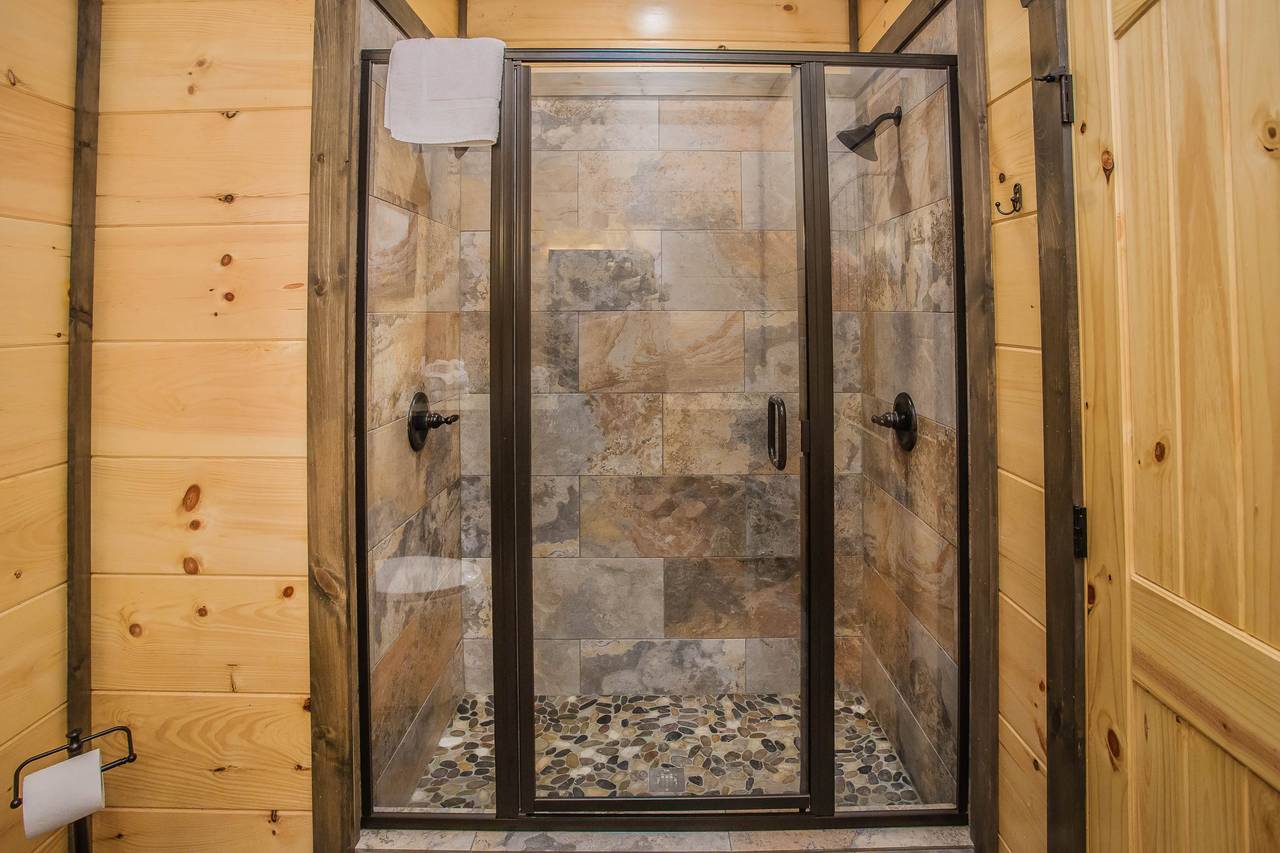 Full Bath with Vertical Shower Full Bath with Vertical Shower