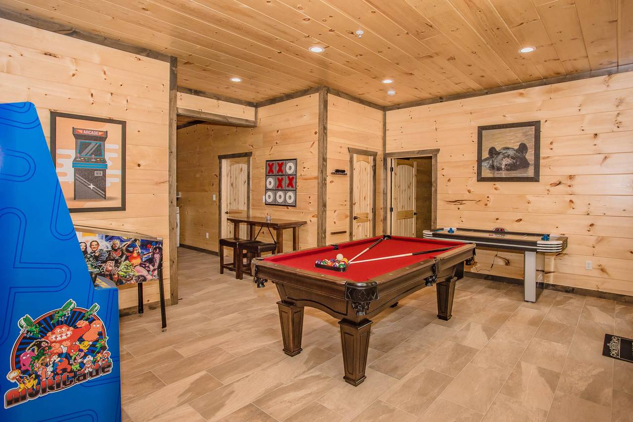 Gameroom Gameroom