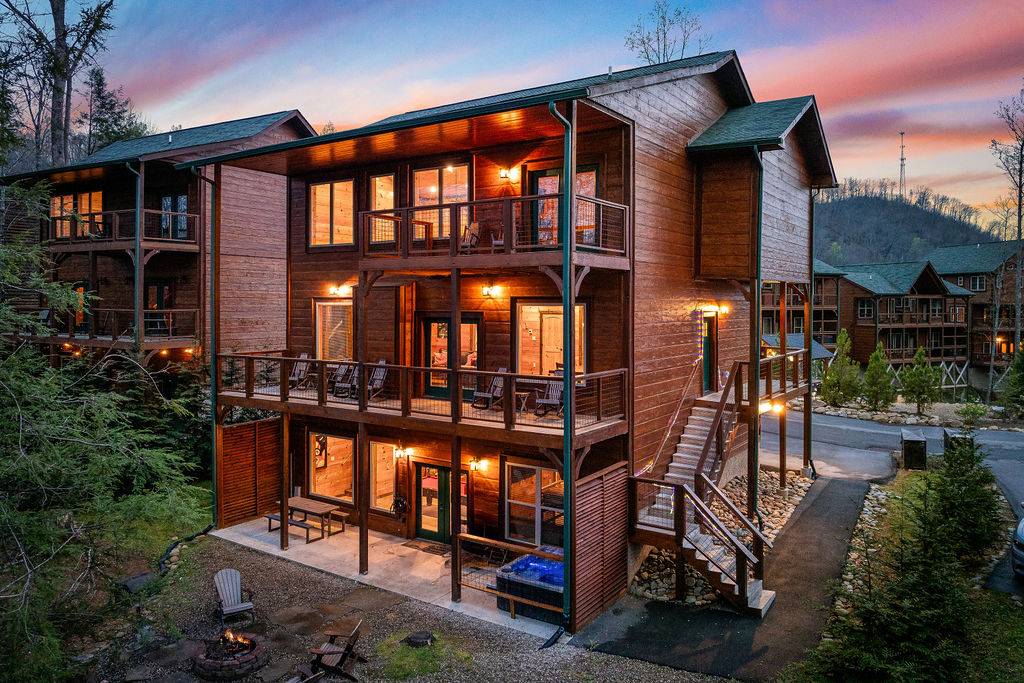 Exterior Exterior