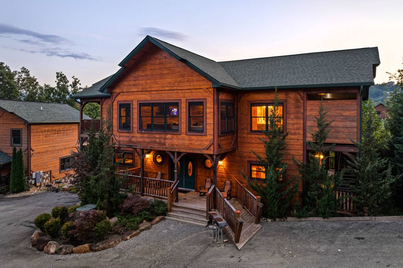 Exterior Exterior