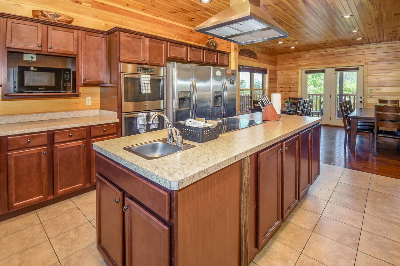 Fully Equipped Kitchen Fully Equipped Kitchen