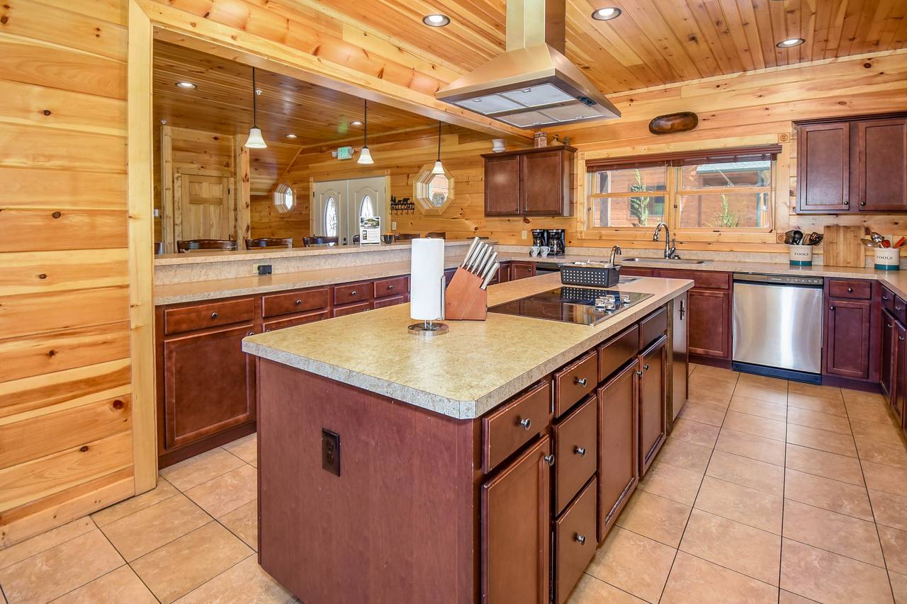 Kitchen Island Kitchen Island