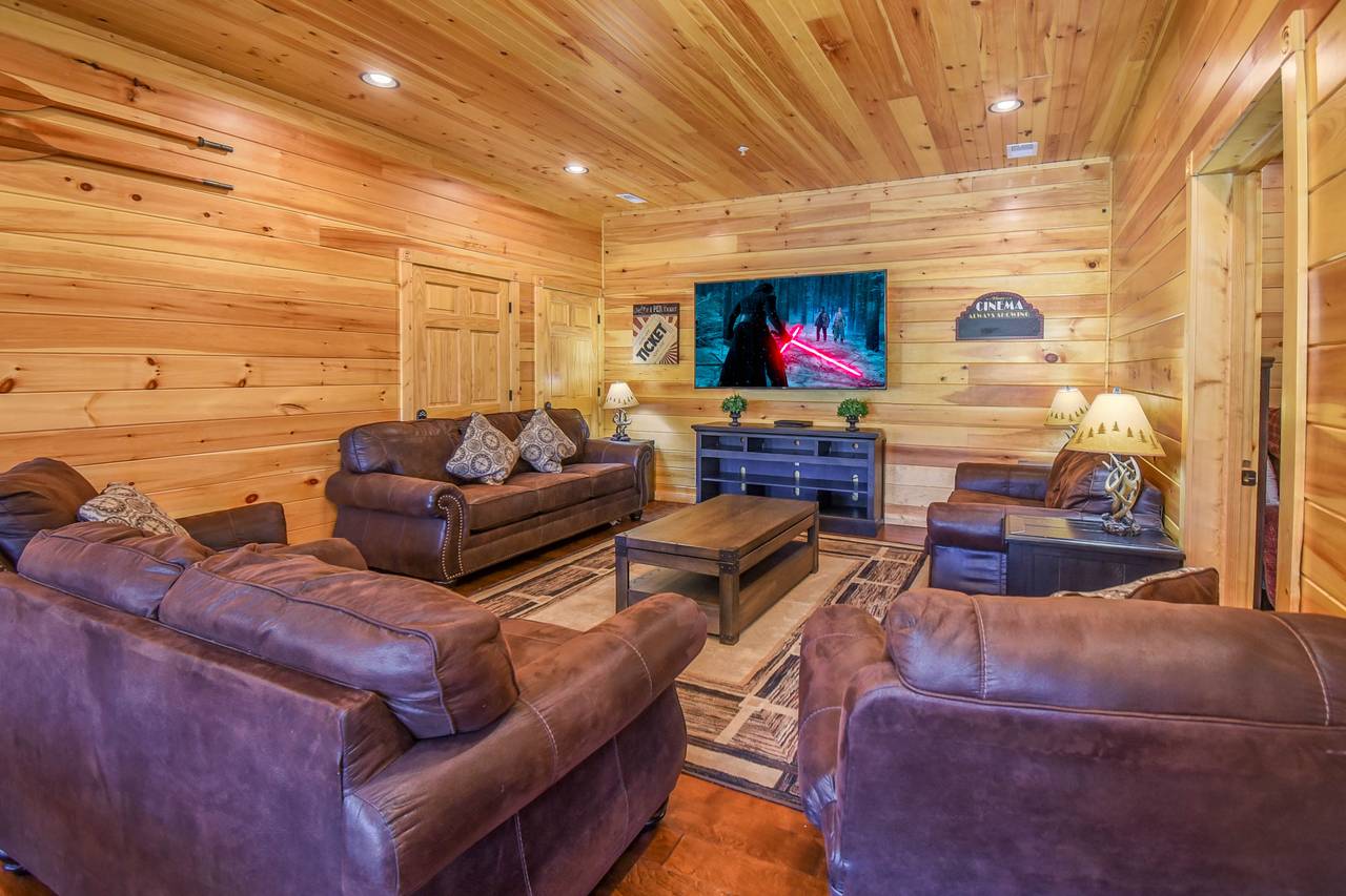 Theater w/Large Screen and Couches Theater w/Large Screen and Couches