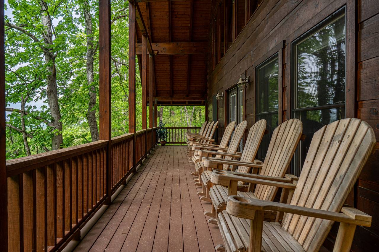 Enjoy the fresh mountain air from the wraparound deck Enjoy the fresh mountain air from the wraparound deck