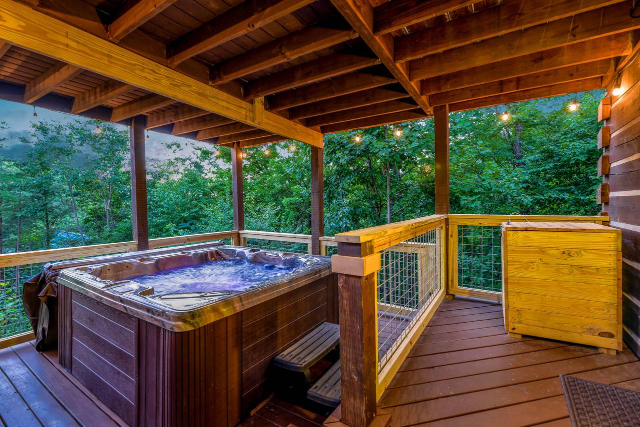 Relaxing Hot Tub Relaxing Hot Tub