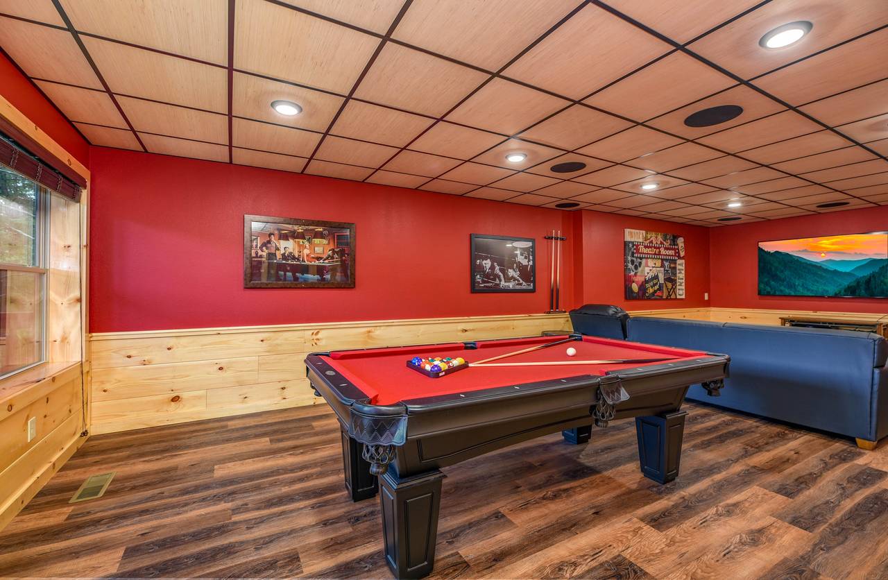Game room w/ pool table & multi-cade arcade games Game room w/ pool table & multi-cade arcade games