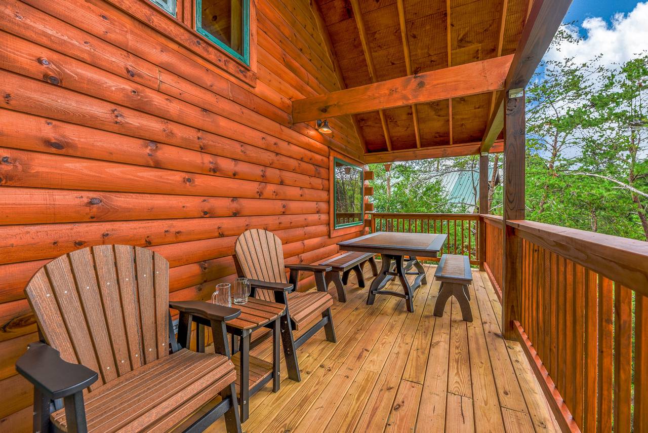 Upper deck rockers & picnic table for outdoor dining Upper deck rockers & picnic table for outdoor dining