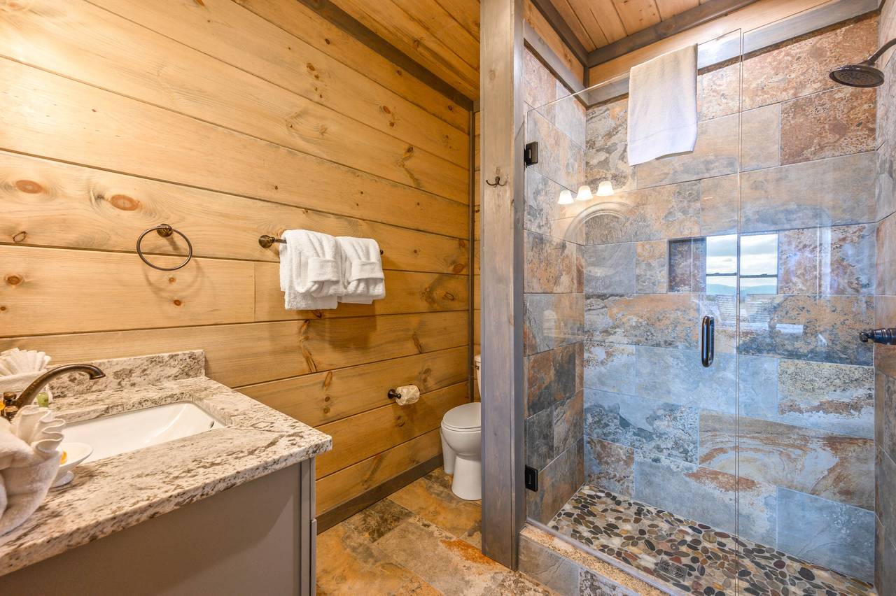 Full Bath with Vertical Shower Full Bath with Vertical Shower