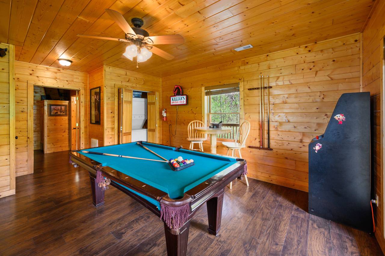 Game Room Game Room