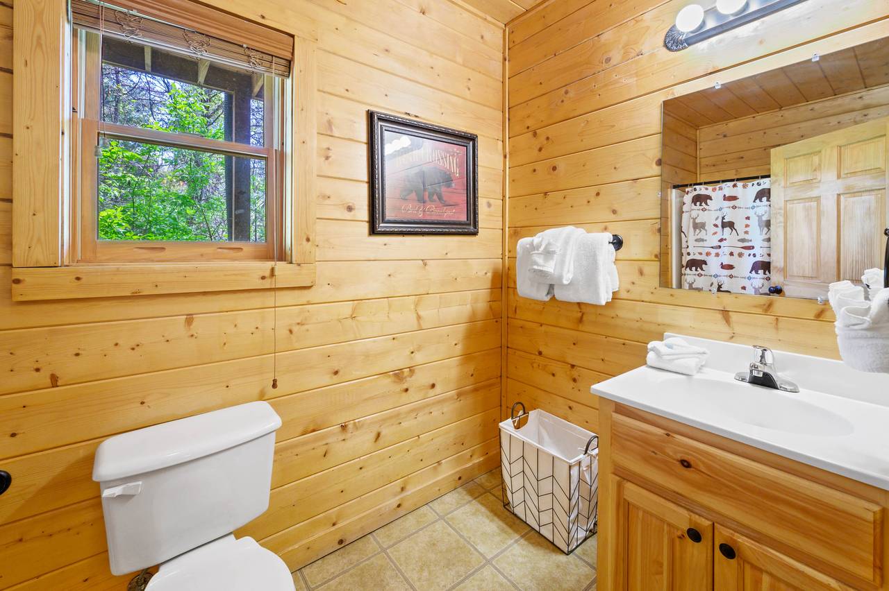 Full Bath Full Bath