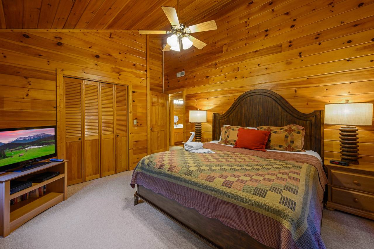 King Bedroom 2 King Bedroom 2