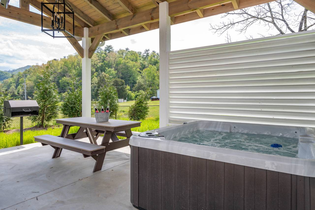 Hot Tub Hot Tub