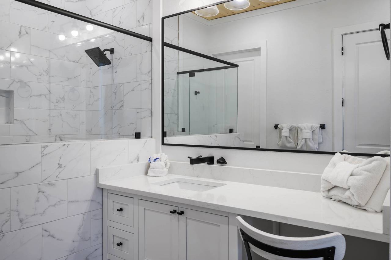Ensuite Bathroom Ensuite Bathroom
