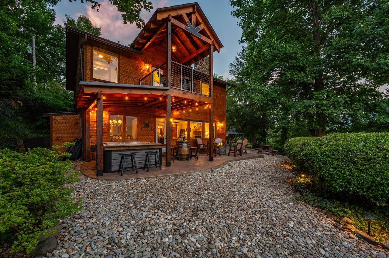 Exterior Exterior