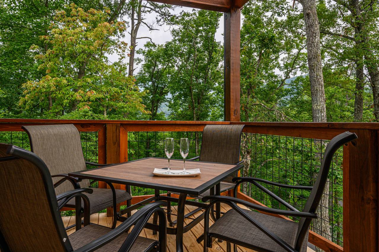 Outdoor Dining Outdoor Dining