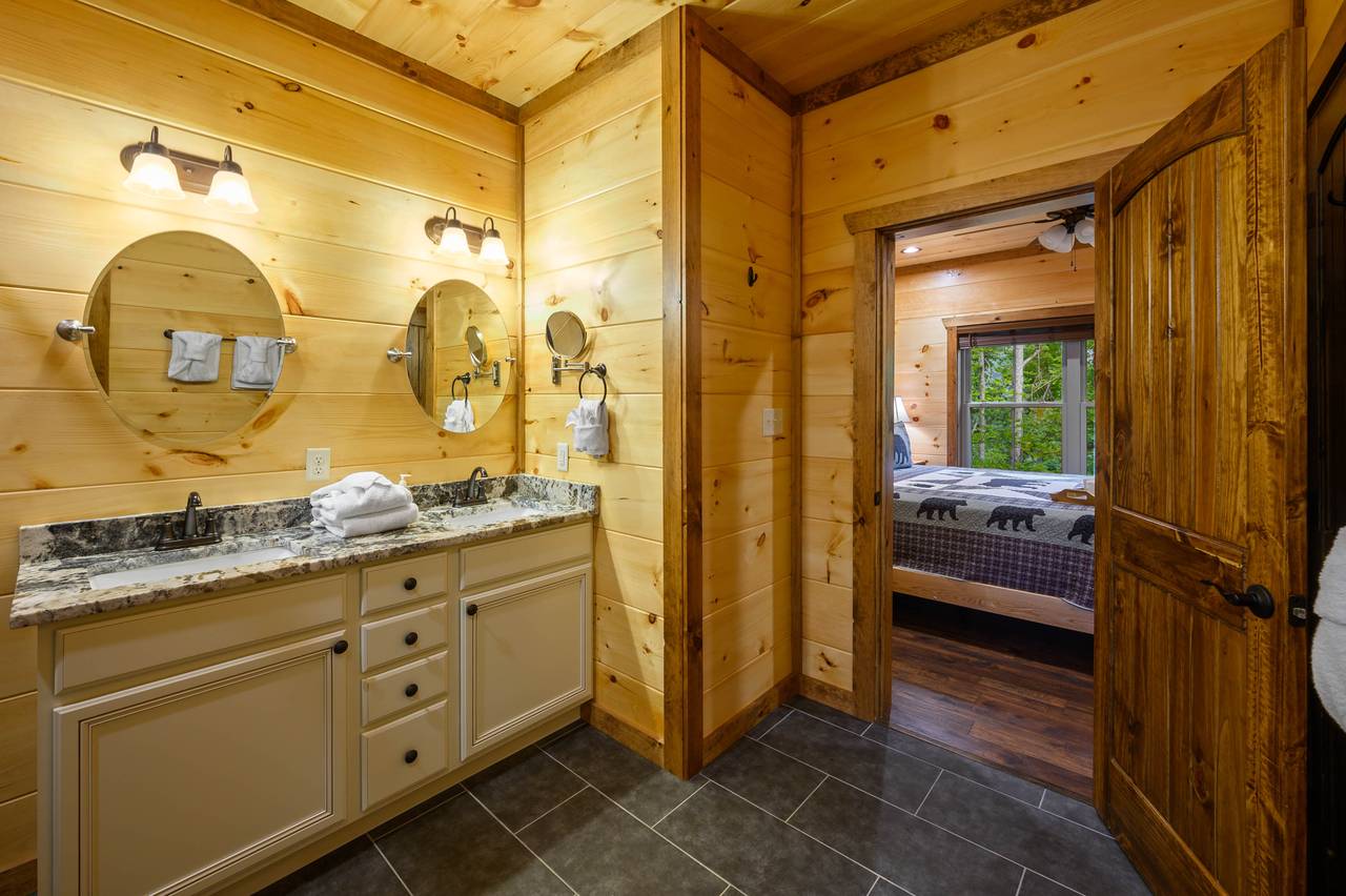 Ensuite Bathroom Ensuite Bathroom