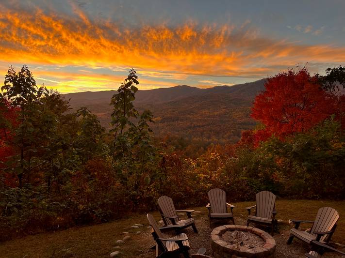 Gorgeous views of the Smoky Mountains! Gorgeous views of the Smoky Mountains!