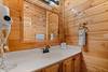 Ensuite full bath with standing shower Ensuite full bath with standing shower