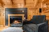 Upper-level king suite with jacuzzi & fireplace Upper-level king suite with jacuzzi & fireplace