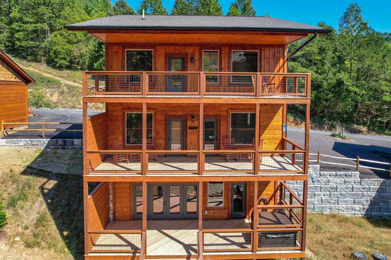Exterior Exterior