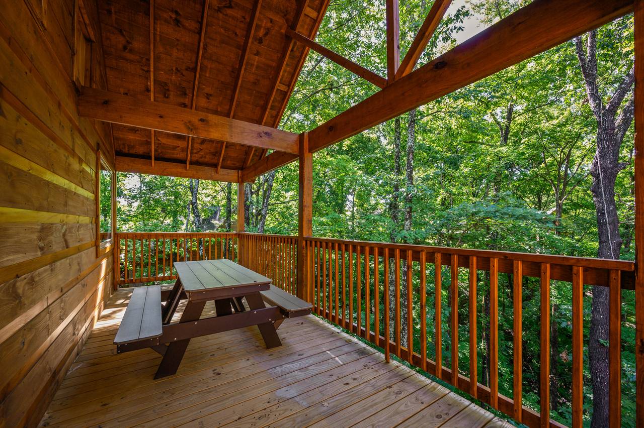 Outdoor covered picnic table Outdoor covered picnic table